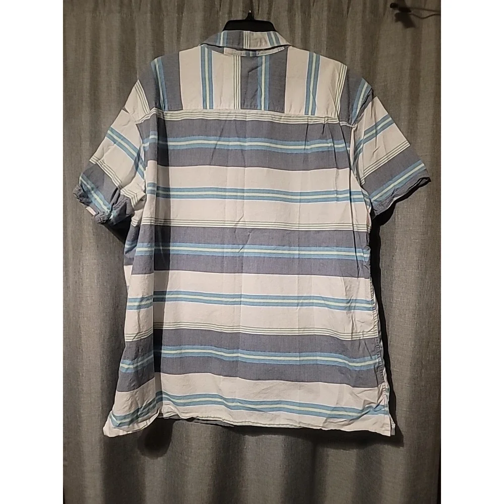 Columbia Mens XXL Blue Striped Short Sleeve Button Down Cotton‎ Shirt RN69724